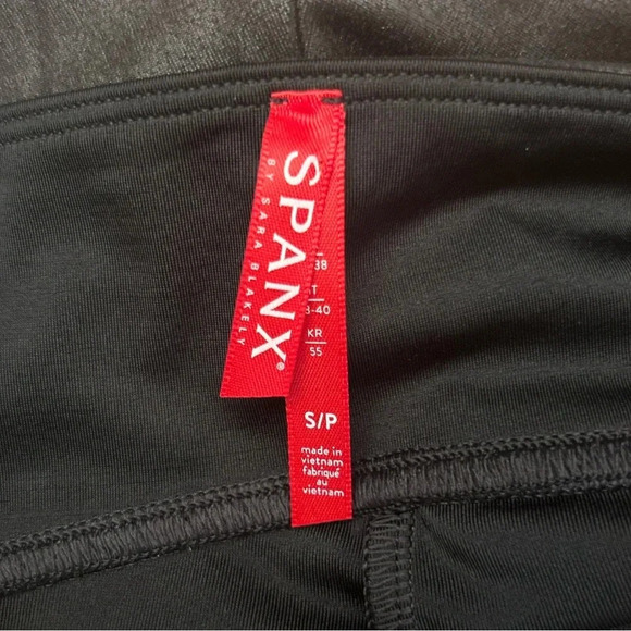 Spanx Women’s Faux Leather Very Black Side Stripe Leggings Tummy Control Size S - Picture 10 of 12